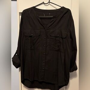 GH Bass Black Women's Button-Down Shirt EUC Fits size XL/XXL